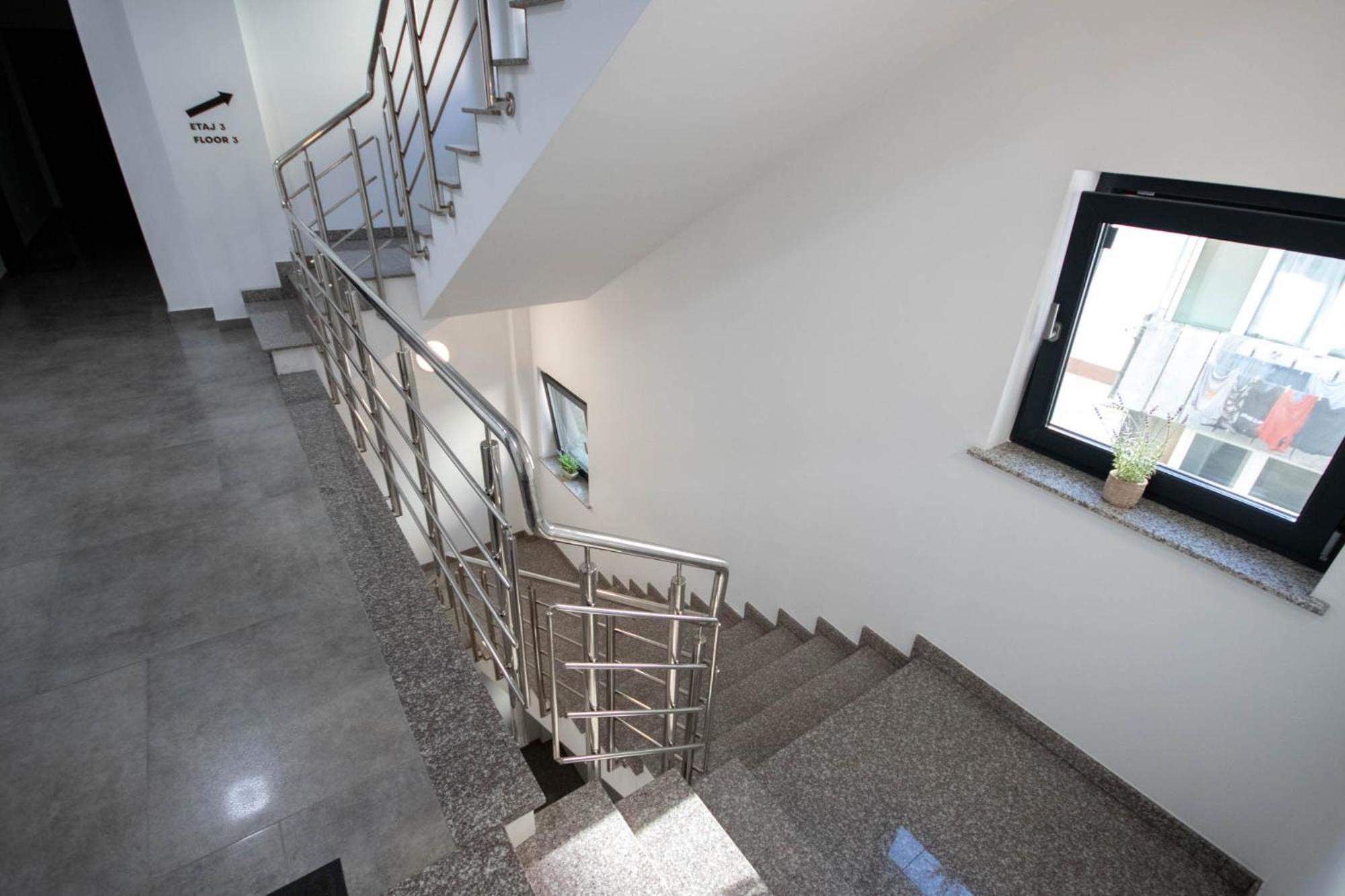 Astar Apartments - Large Rădăuţi Eksteriør bilde